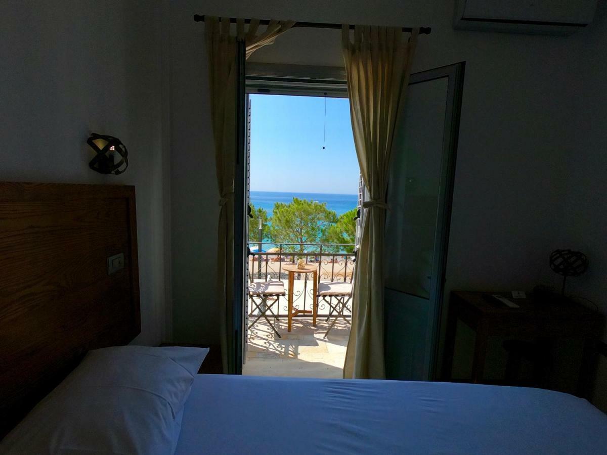 Guesthouse 1932 Himare Exteriör bild